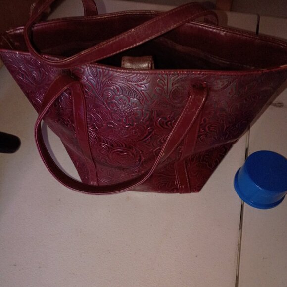 Purses(hand bag) - Picture 11 of 11